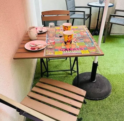 3 Personnes Centre Ville, Avec Cour * كاليه